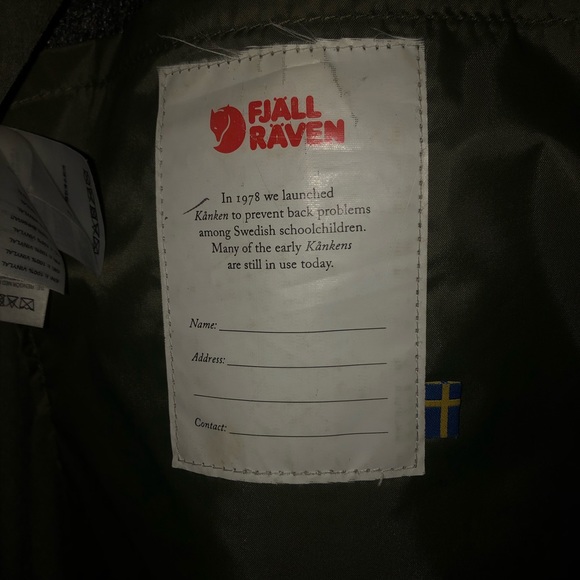 Fjallraven Kanken Forest Green Backpack - Picture 1 of 3